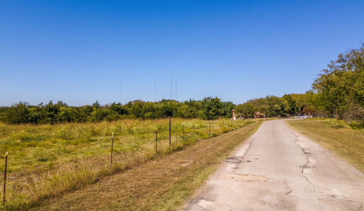 1198-south-clark-road-cedar-hill-tx-road