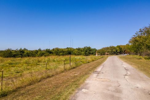 1198-south-clark-road-cedar-hill-tx-road