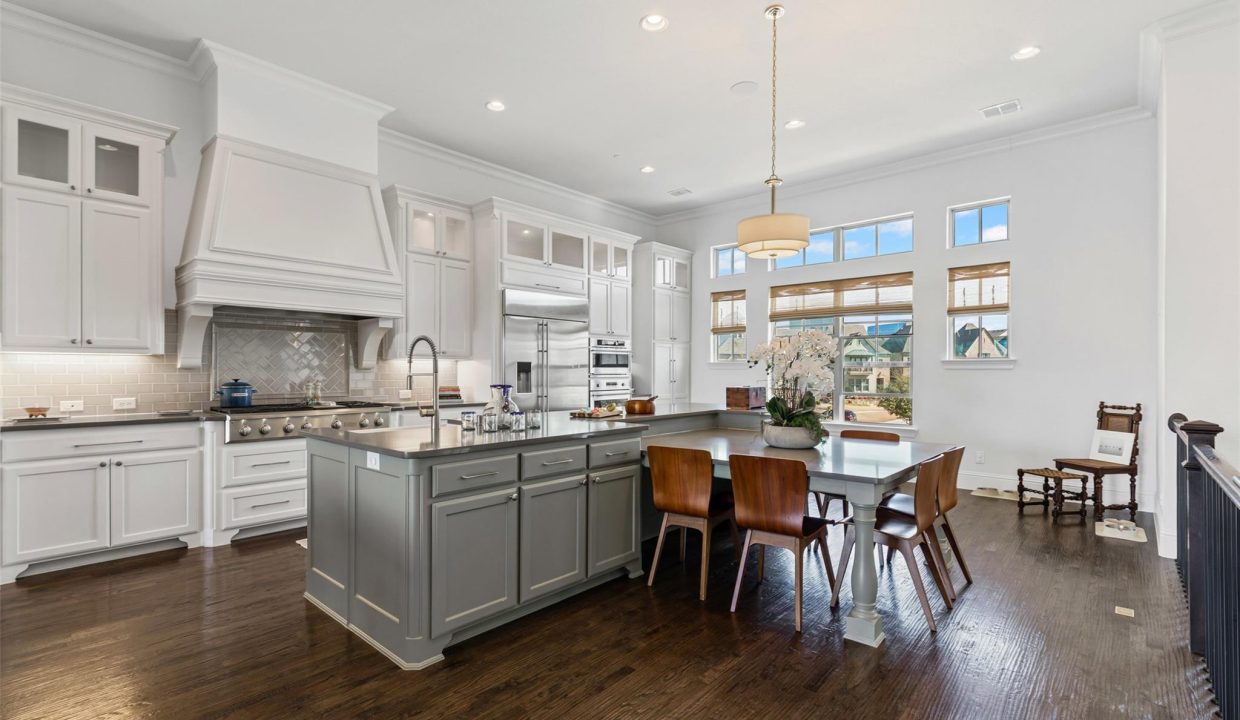 6-4887-cloudcroft-lane-irving-tx-kitchen
