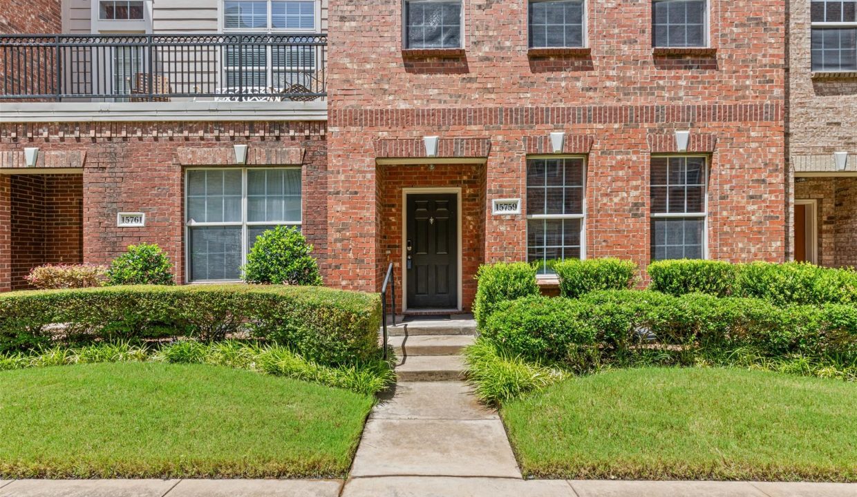 1-15759-seabolt-44-addison-tx-home