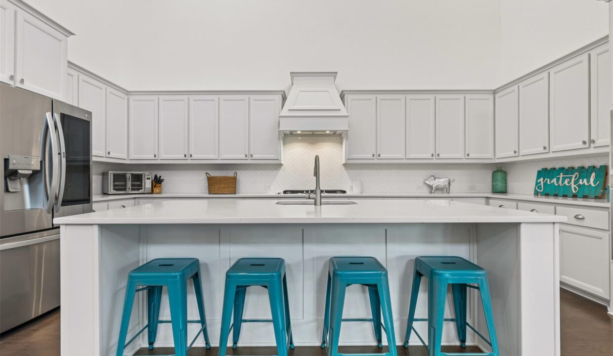 10-1306-middleton-drive-rockwall-tx-kitchen