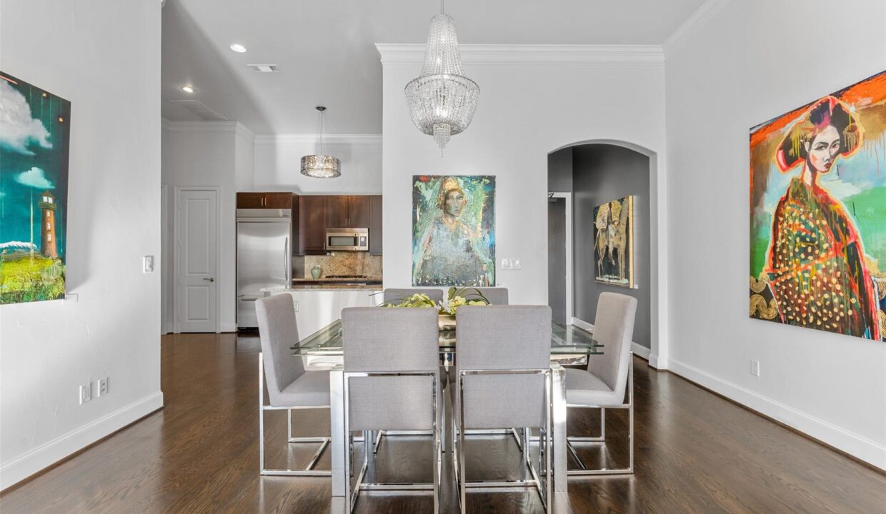 10-2300-leonard-street-505-dallas-tx-75201-dining