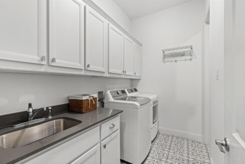 12-1306-middleton-drive-rockwall-tx-laundry