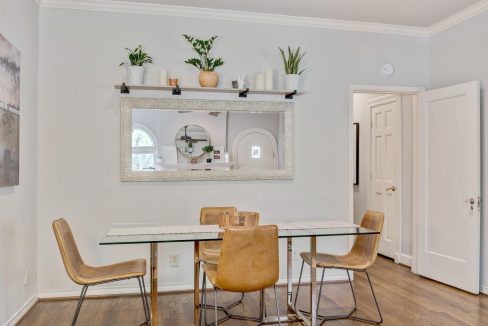 12-5314-mercedes-avenue-dallas-tx-dining