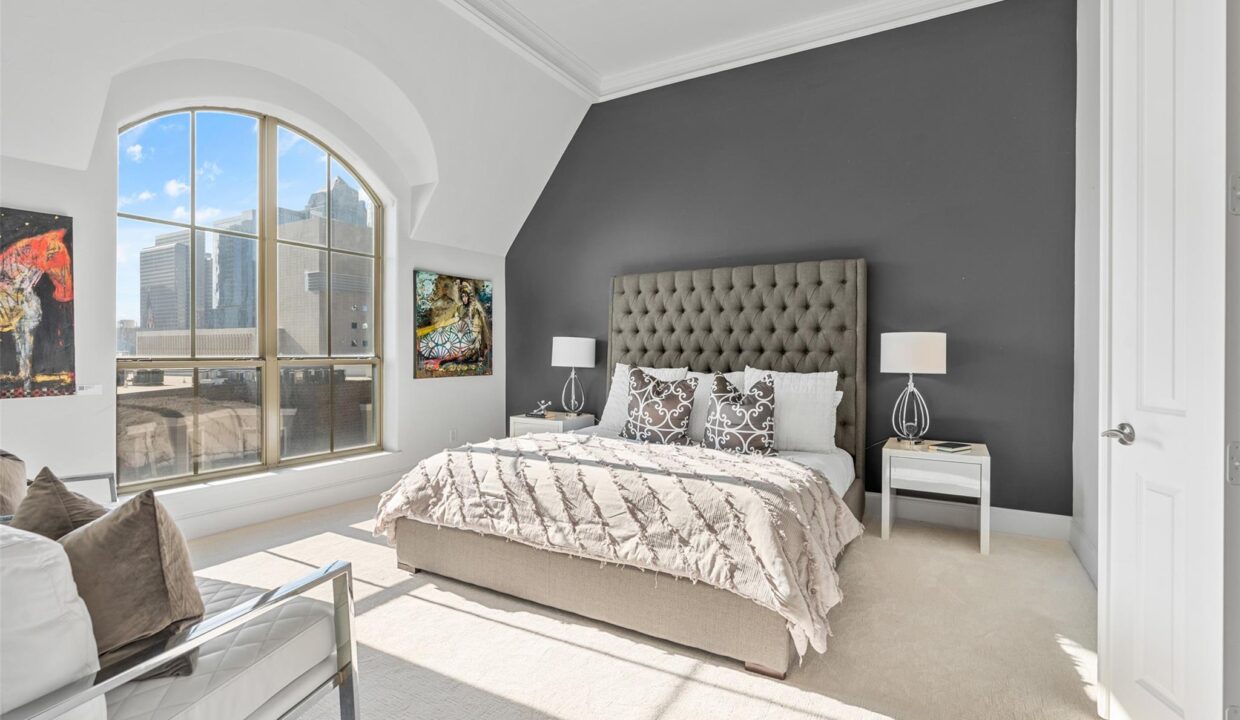 13-2300-leonard-street-505-dallas-tx-75201-bedroom