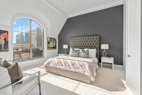 13-2300-leonard-street-505-dallas-tx-75201-bedroom