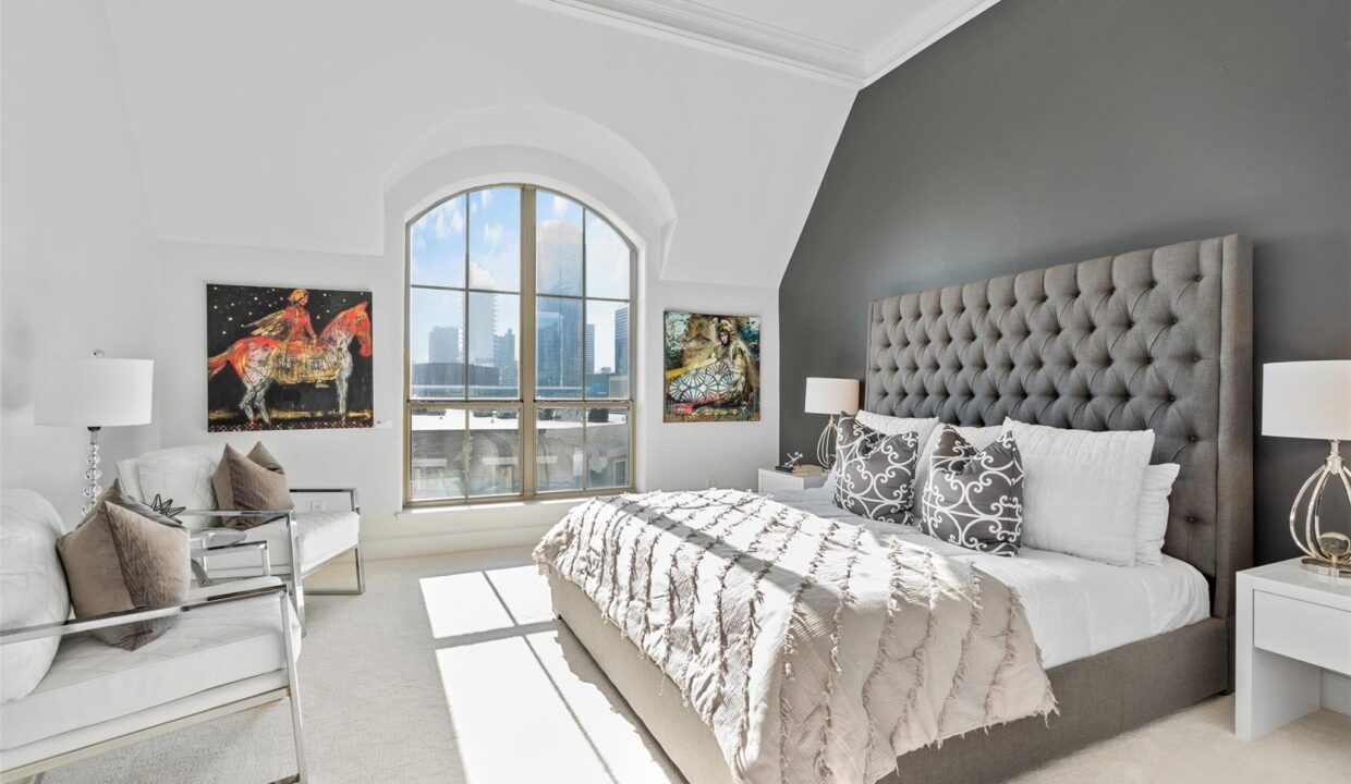 14-2300-leonard-street-505-dallas-tx-75201-bedroom