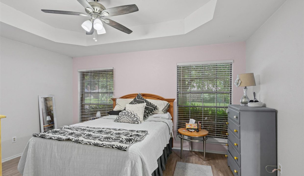 14-5216-wild-horse-ct-arlington-tx-bedroom