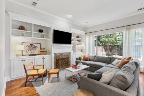14-6247-belmont-avenue-dallas-tx-living-room