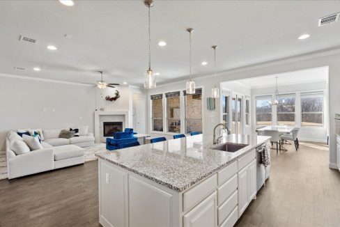 15-2419-portwood-way-fort-worth-tx-kitchen-dining