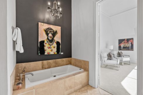 18-2300-leonard-street-505-dallas-tx-75201-bath