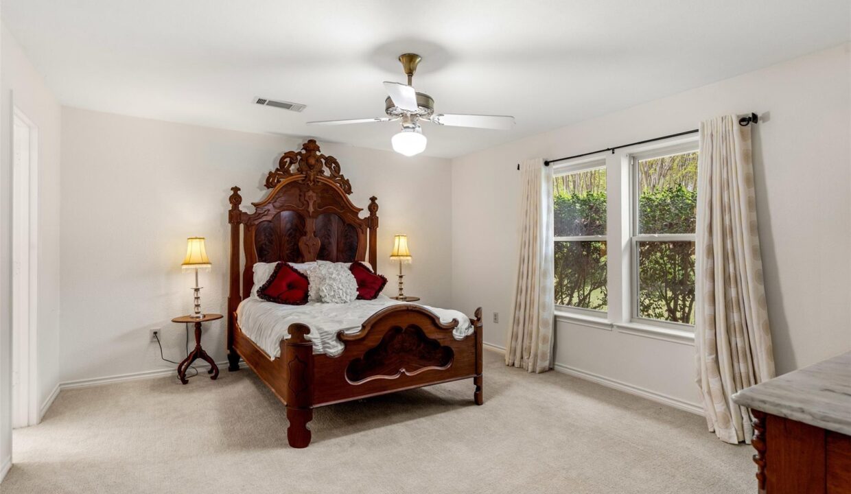 18-3007-creekview-drive-grapevine-tx-bedroom
