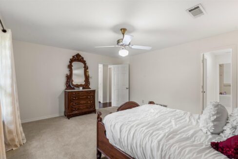 19-3007-creekview-drive-grapevine-tx-bedroom