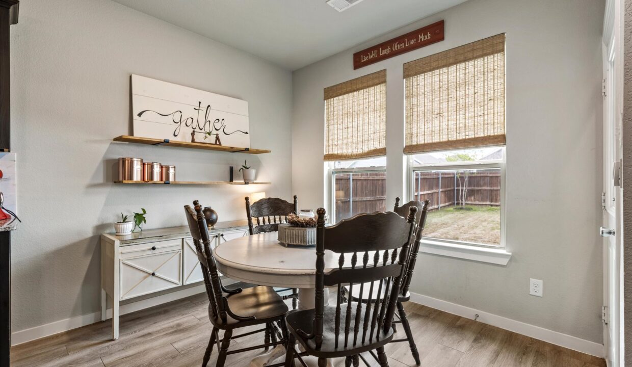 2155-slow-stream-dr-royse-city-tx (18)