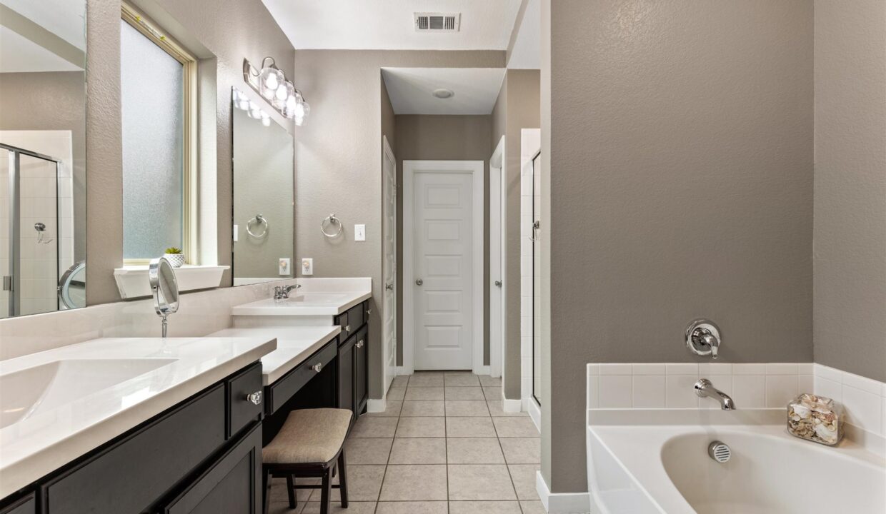 2155-slow-stream-dr-royse-city-tx (20)