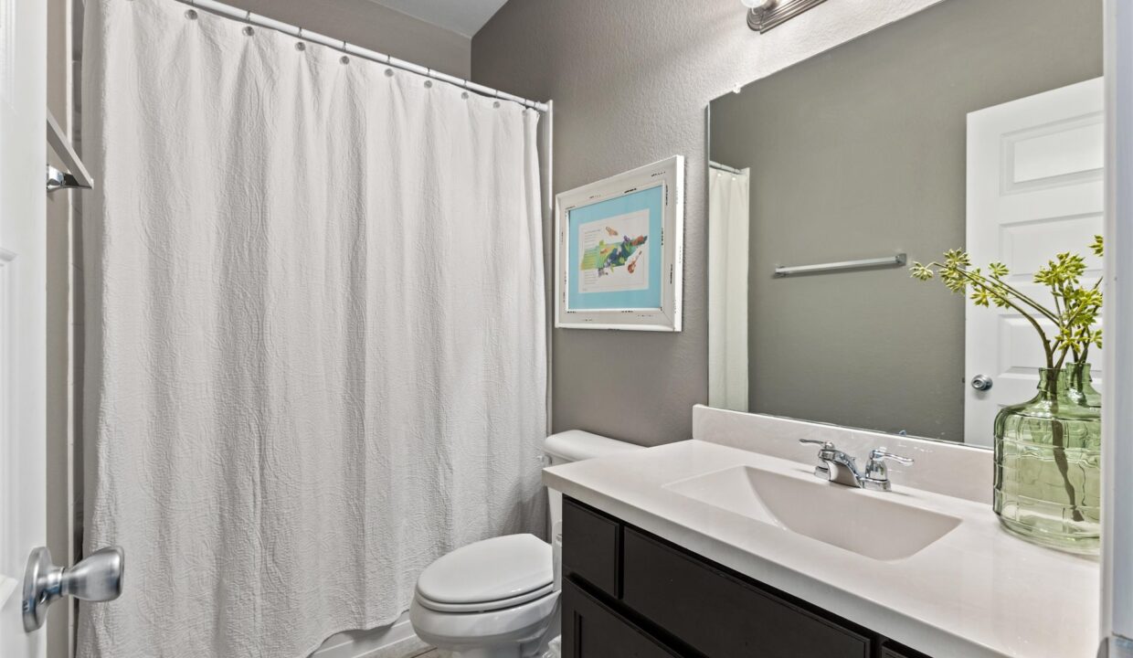 2155-slow-stream-dr-royse-city-tx (35)