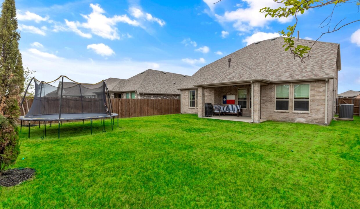 2155-slow-stream-dr-royse-city-tx (41)