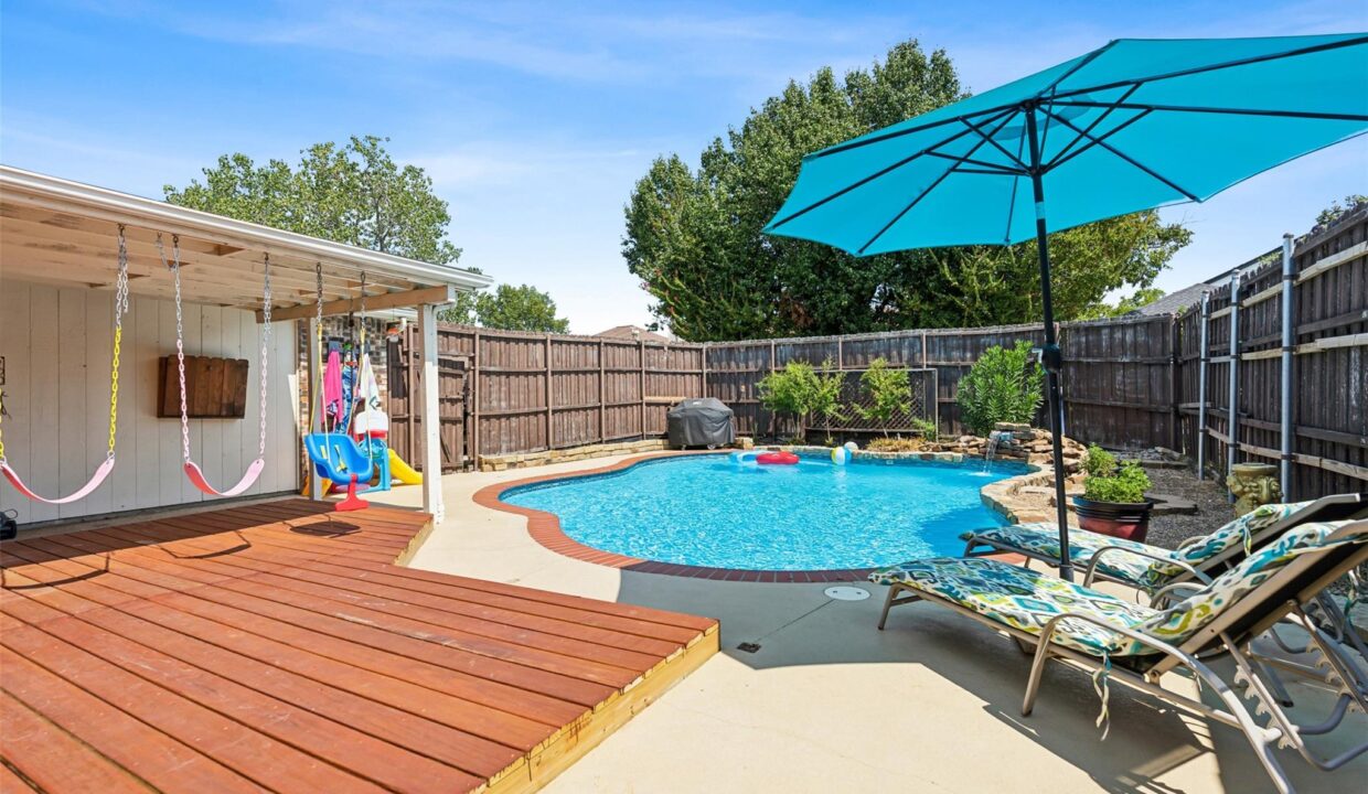 26-7021-lo-chalmers-lane-garland-tx-home-pool
