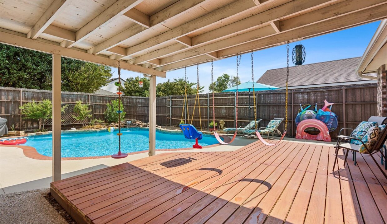 29-7021-lo-chalmers-lane-garland-tx-home-pool