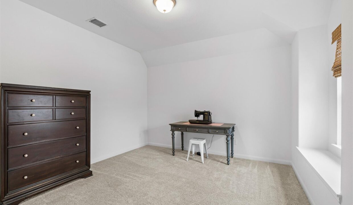 30-1306-middleton-drive-rockwall-tx-office