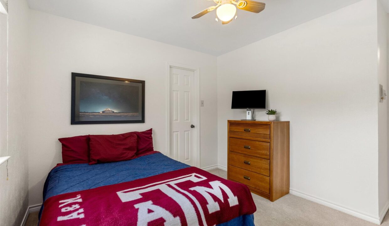 30-3007-creekview-drive-grapevine-tx-bedroom