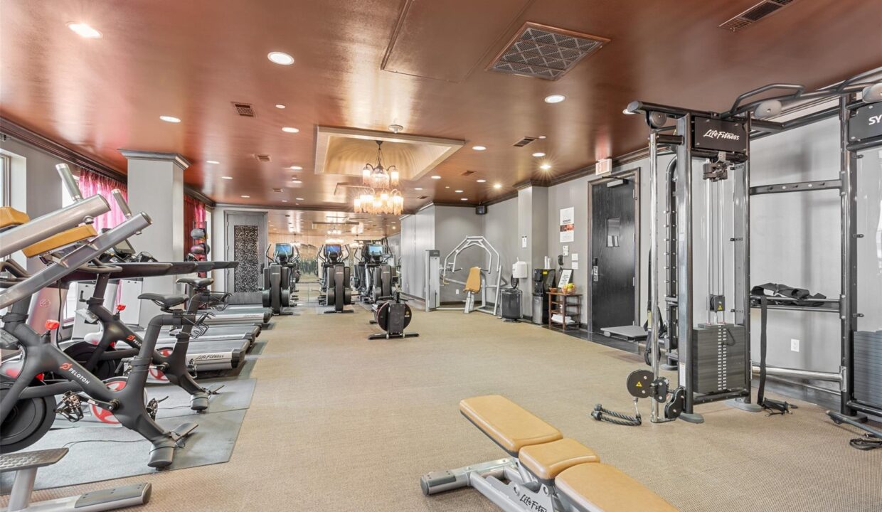 32-2300-leonard-street-505-dallas-tx-75201-gym
