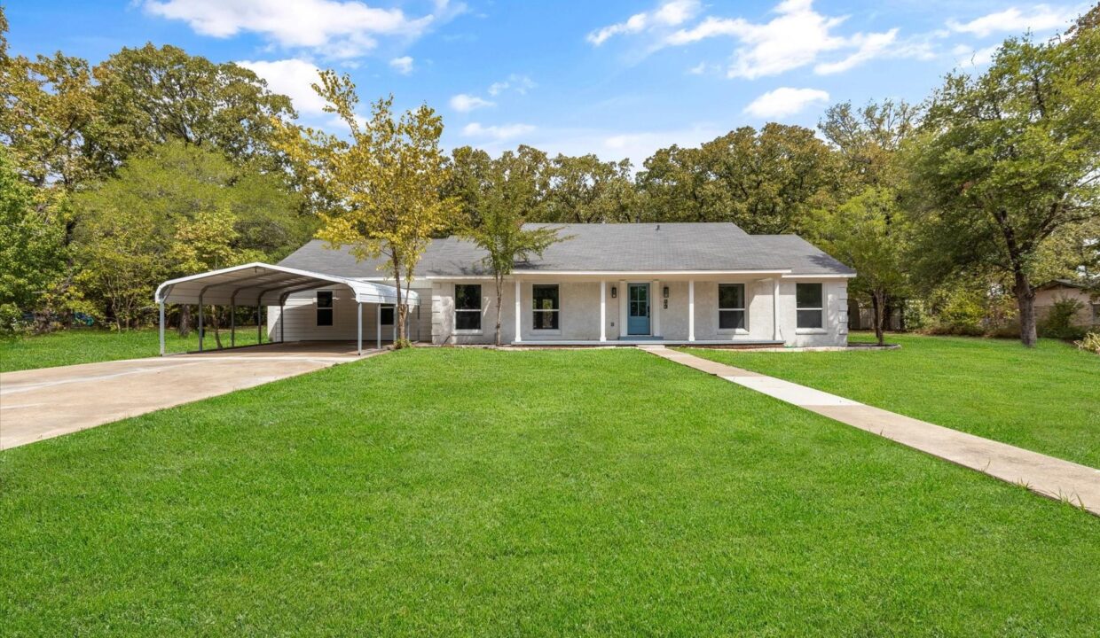 33-213-n-oaks-drive-grand-saline-tx-house