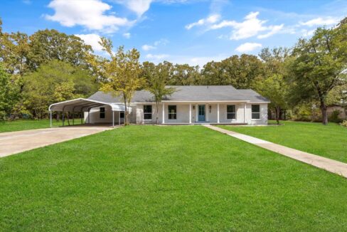 33-213-n-oaks-drive-grand-saline-tx-house