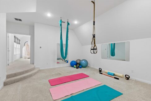 34-1306-middleton-drive-rockwall-tx-workout-room
