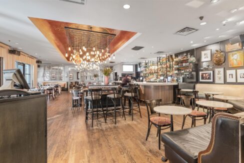 36-2300-leonard-street-505-dallas-tx-75201-bar