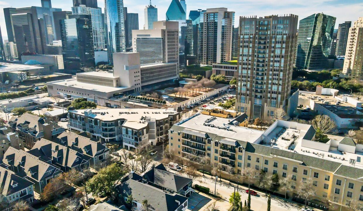 2300 Leonard Street 505 Dallas TX