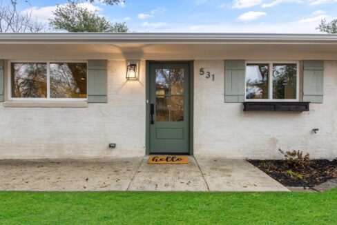 4-531-wynne-road-wills-point-tx-door