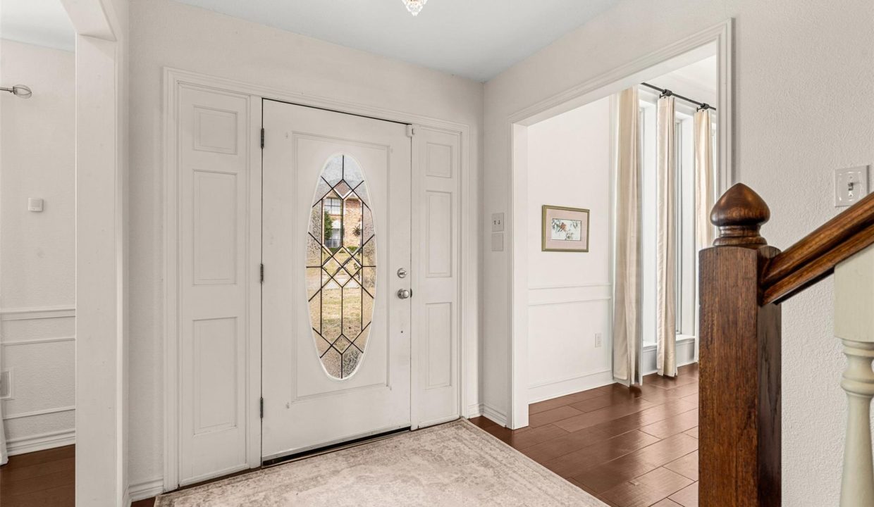 5-3007-creekview-drive-grapevine-tx-entry