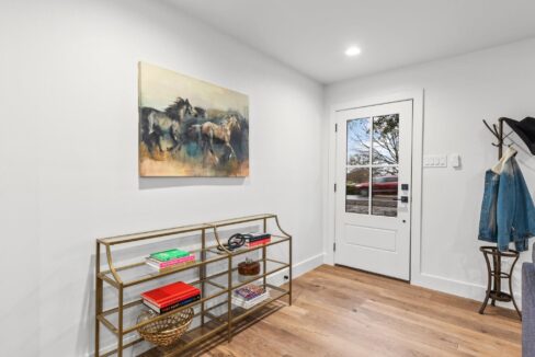 5-531-wynne-road-wills-point-tx-entryway