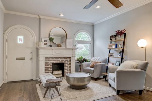 5-5314-mercedes-avenue-dallas-tx-living-room