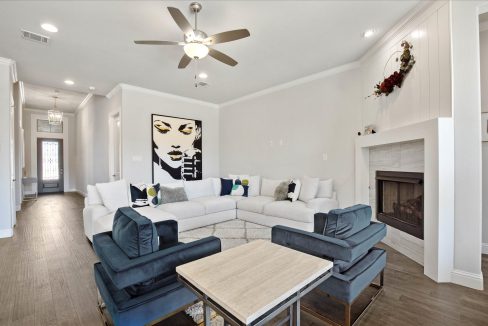 6-2419-portwood-way-fort-worth-tx-living-room