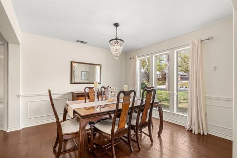 6-3007-creekview-drive-grapevine-tx-dining-area