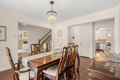 7-3007-creekview-drive-grapevine-tx-dining-area
