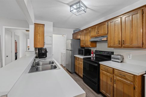 8-5216-wild-horse-ct-arlington-tx-kitchen
