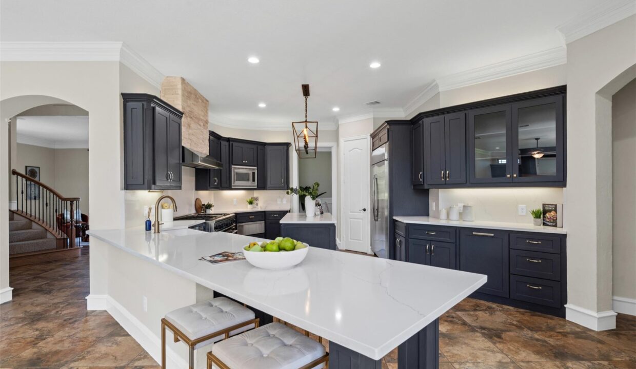 2413 Versailles Drive Heath, TX kitchen with bar counter