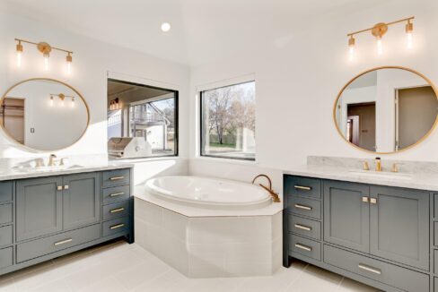 16-1005-raven-bend-court-southlake-tx-primary-bath