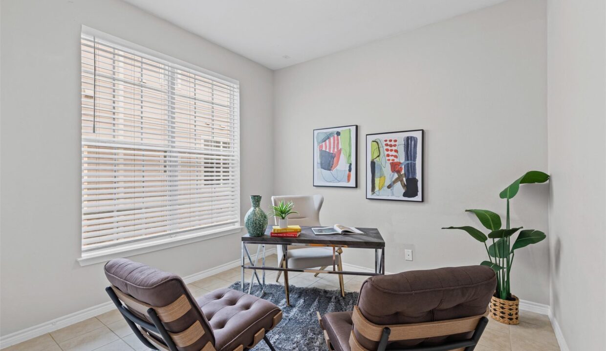 18-15759-seabolt-44-addison-tx-office