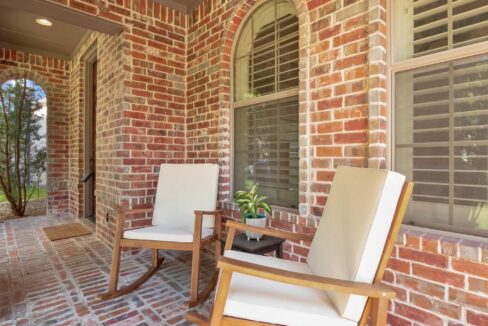 2-6346 -velasco-avenue-dallas-tx-porch