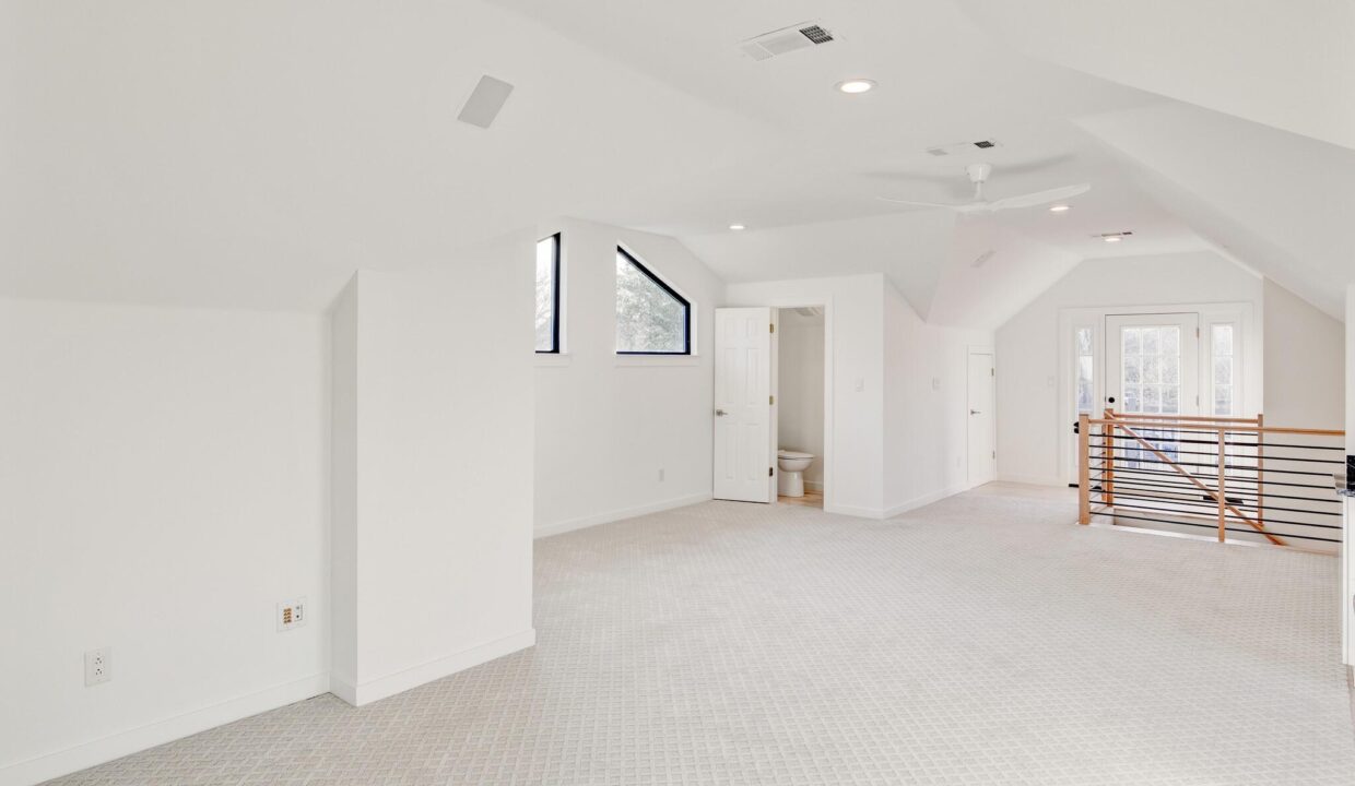 26-1005-raven-bend-court-southlake-tx-backhouse