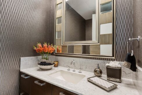 2900-mckinnon-st-dallas-vanity