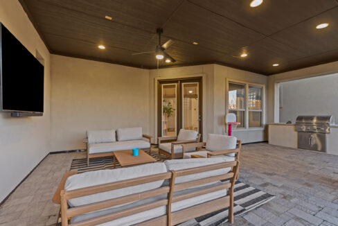 42-4887-cloudcroft-lane-irving-tx-outdoor-kitchen