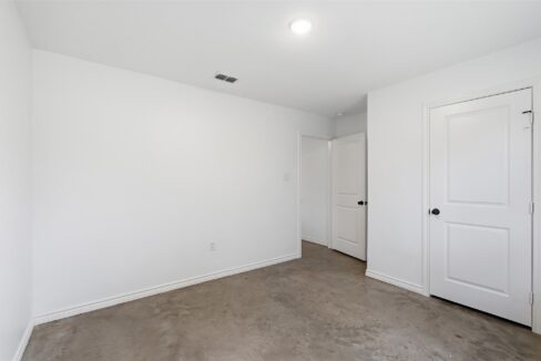 5000 FM 2947 Greenville, TX 75402 bedro