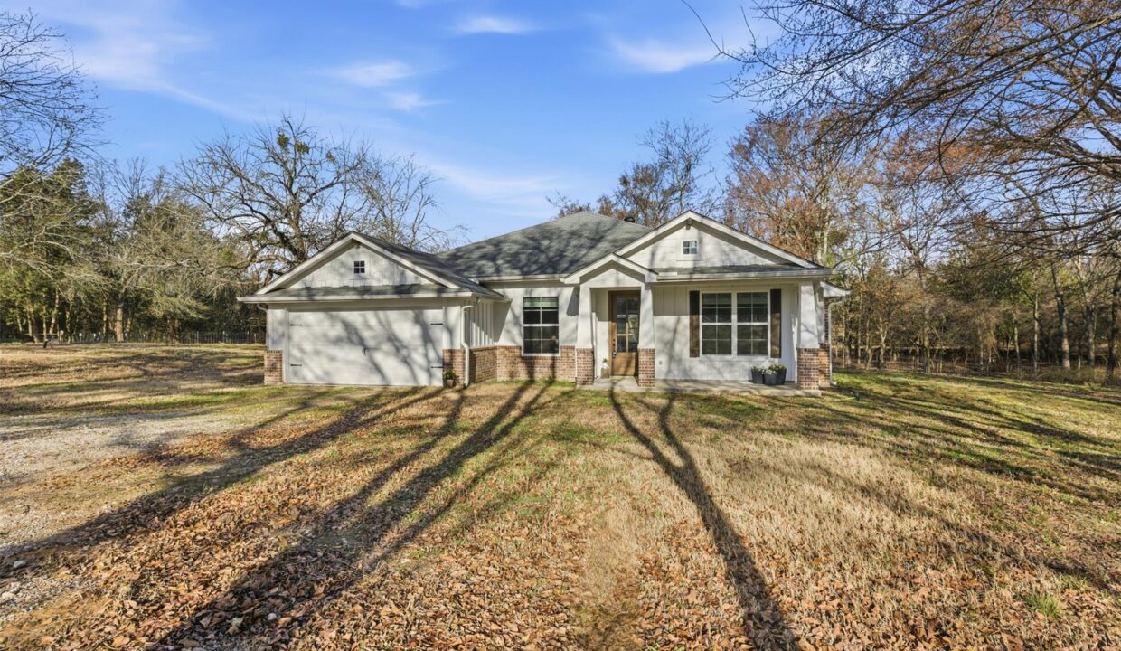 5000 FM 2947 Greenville, TX 75402 front