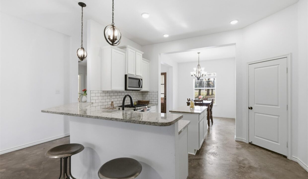 5000 FM 2947 Greenville, TX 75402 kitchen