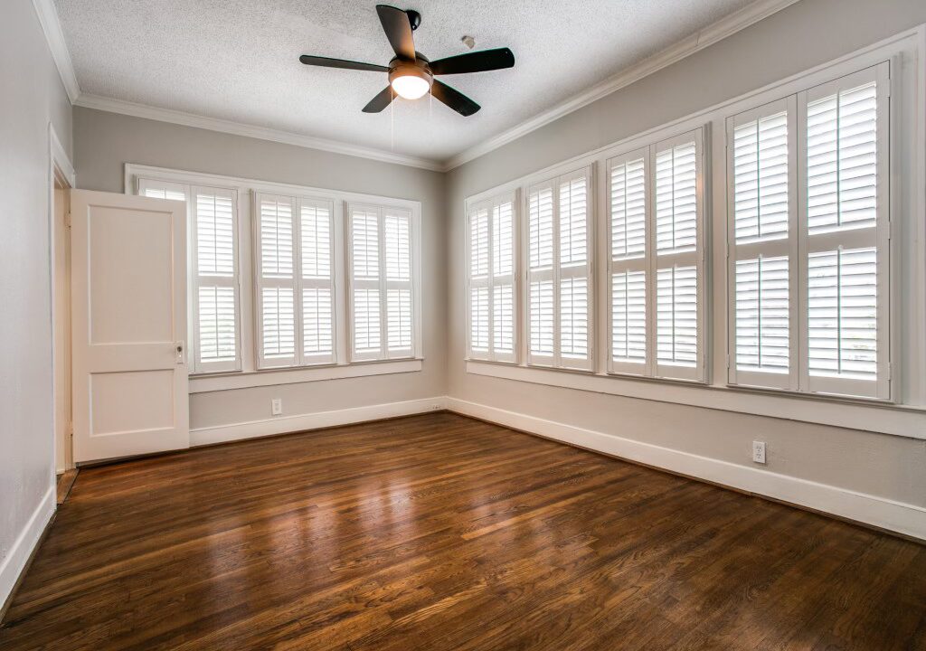 5606-mercedes-ave-dallas-tx-1-MLS-11